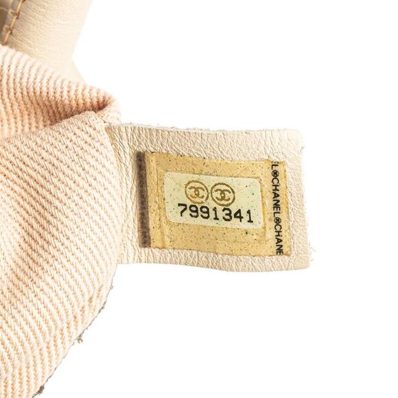 Pre Loved Chanel Women Brown Tote Bags - Picture 6 of 8